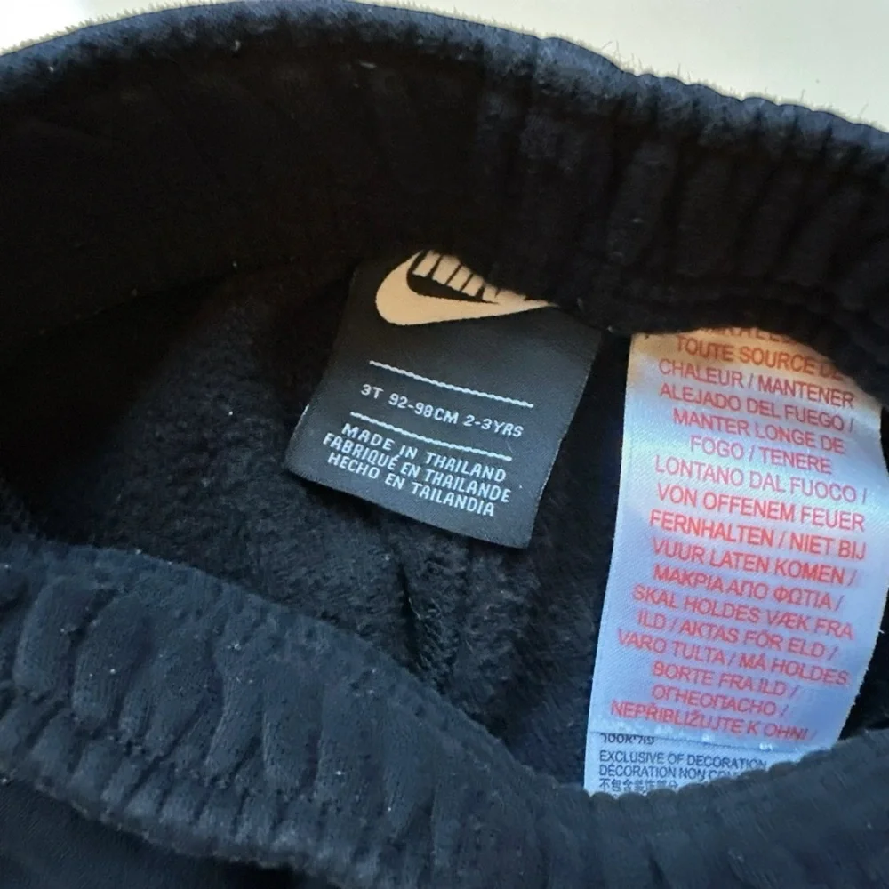 3/$25 Nike Toddler Sweatpants 3T Black Joggers Logo Athletic Elastic Waist Pants